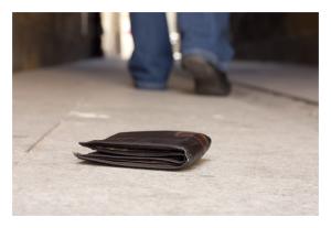 What you can do when you lose your wallet while living or travelling overseas